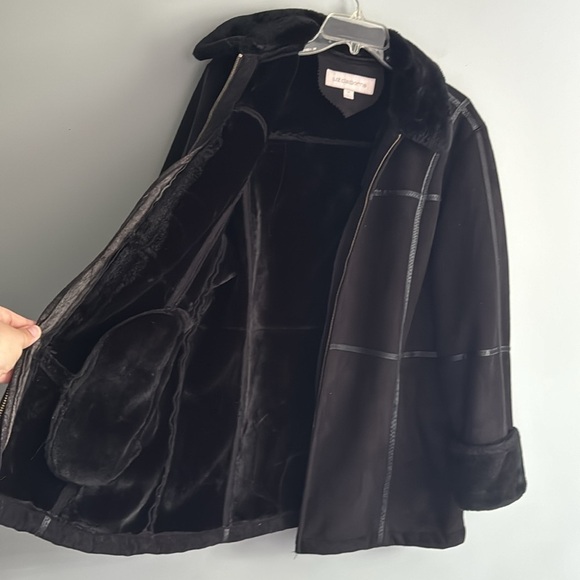 Liz Claiborne Faux Fur Shearling Coat Black Size Large - Picture 5 of 6